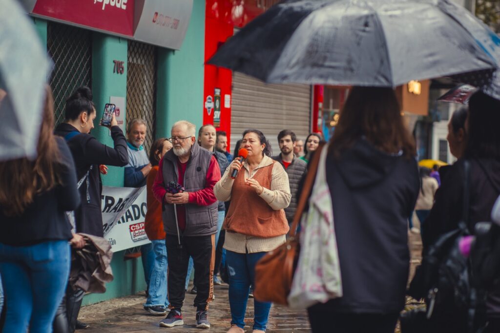 Sindicato dos Comerciários reforça que lojas não devem abrir neste domingo